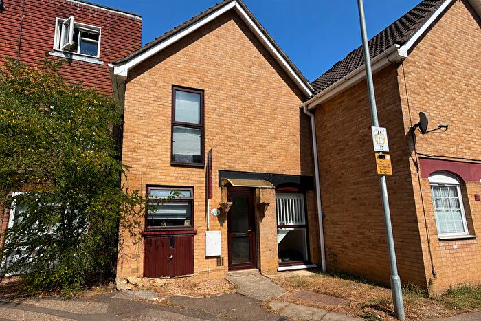 3 Bedroom Property To Rent In Axiom Avenue, Peterborough, PE3