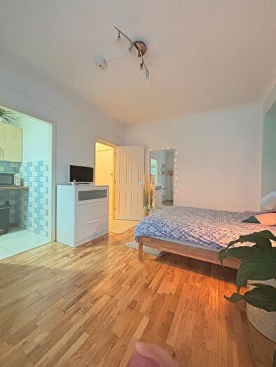 Studio For Sale In Terrace Road, Bournemouth, BH2