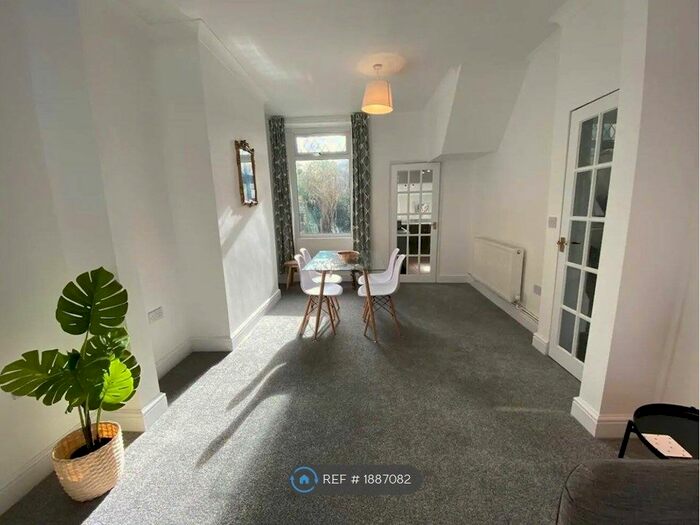 2 Bedroom Terraced House To Rent In Anglesey Street, Cardiff, CF5