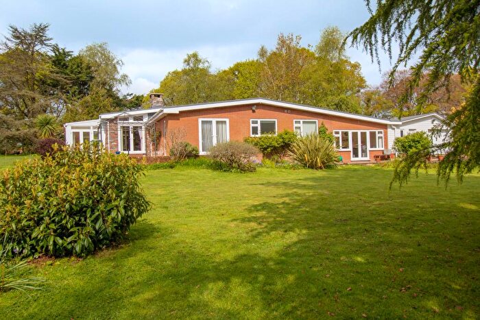 4 Bedroom Detached Bungalow For Sale In Exmouth Road, West Hill, EX11