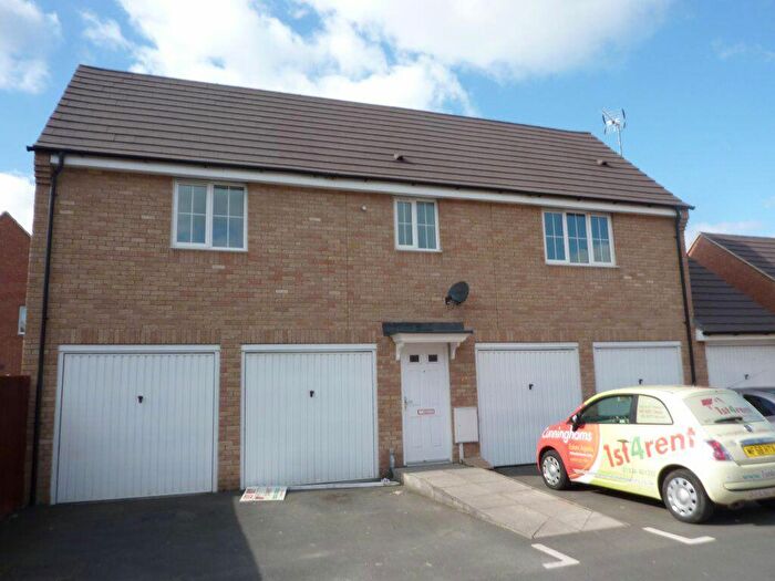 2 Bedroom Flat To Rent In Bunting Road, Corby, NN18