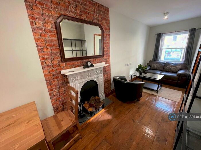 1 Bedroom Flat To Rent In Kentish Town Road, London, NW1