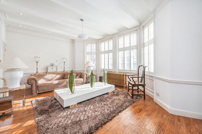 3 Bedroom Flat To Rent In Gardnor Mansions, Church Row, NW3