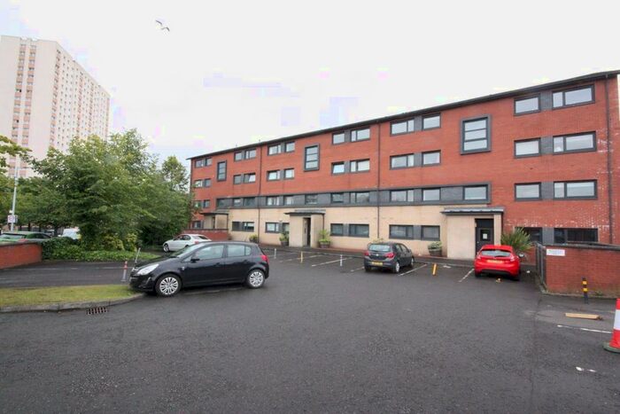 2 Bedroom Flat To Rent In Couper Street, Glasgow G4