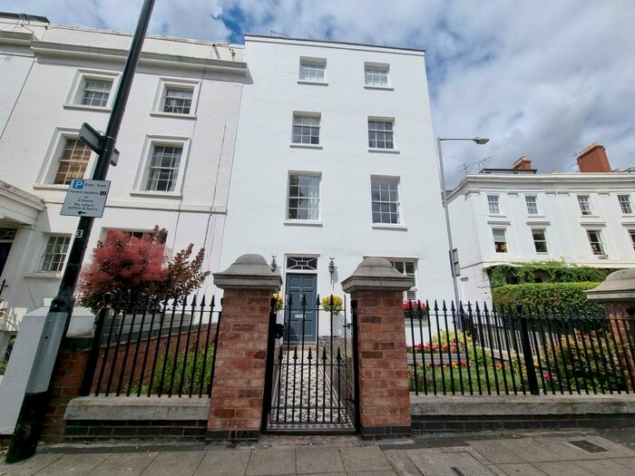 2 Bedroom Apartment To Rent In Willes Road, Leamington Spa, CV32