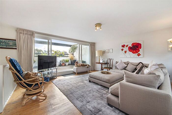 5 Bedroom Terraced House For Sale In Somers Crescent, Hyde Park, W2