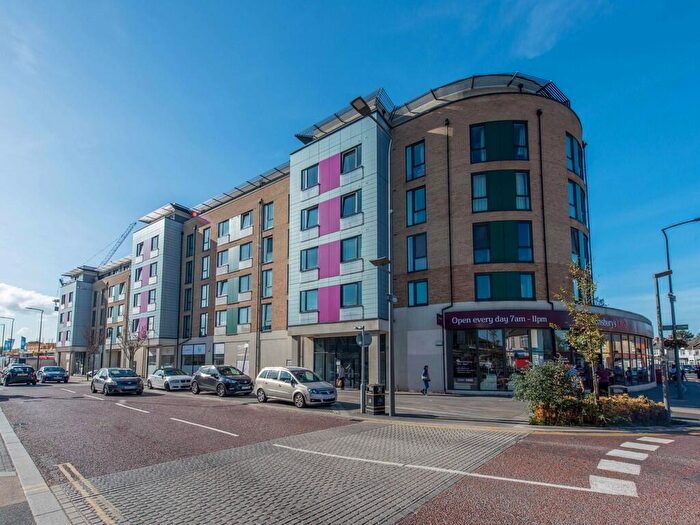 2 Bedroom Flat For Sale In London Road, Wallington, SM6