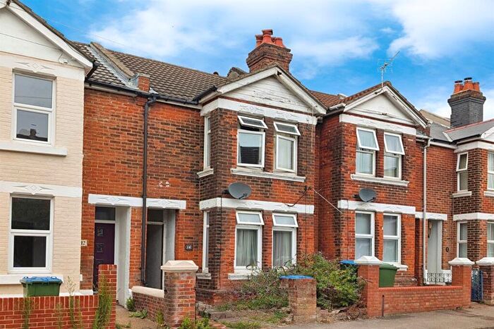 1 Bedroom Flat To Rent In Malmesbury Road, SO15