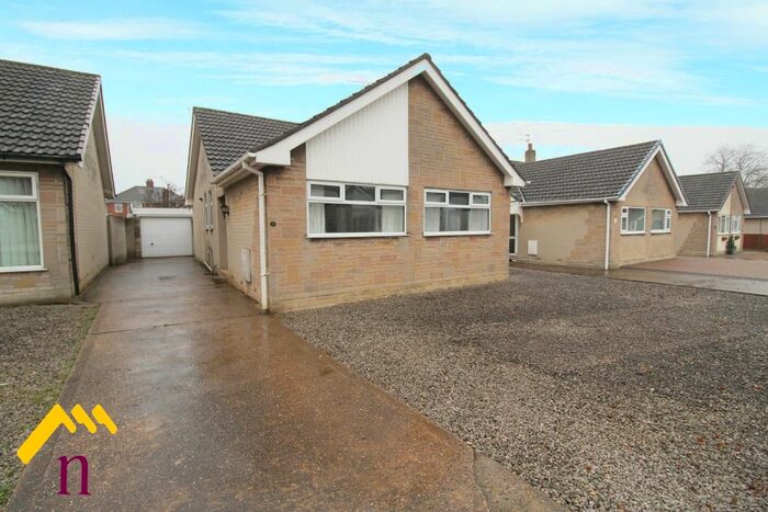 3 Bedroom Bungalow To Rent In Ambassador Gardens, Armthorpe, Doncaster, DN3