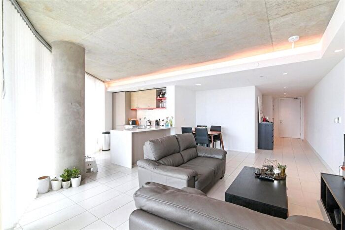 2 Bedroom Apartment To Rent In Tidal Basin Road, London, E16