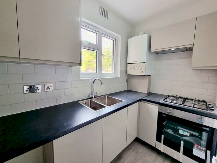 1 Bedroom Flat To Rent In Edgware Road, Colindale, NW9