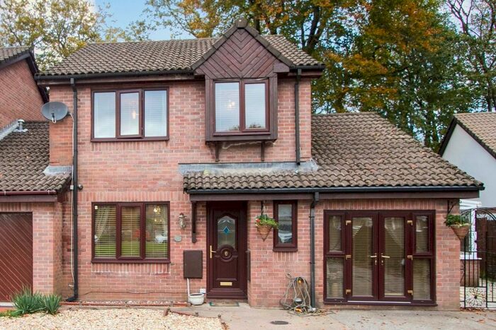 3 Bedroom Detached House To Rent In The Grove, Glyncoch, Pontypridd, CF37