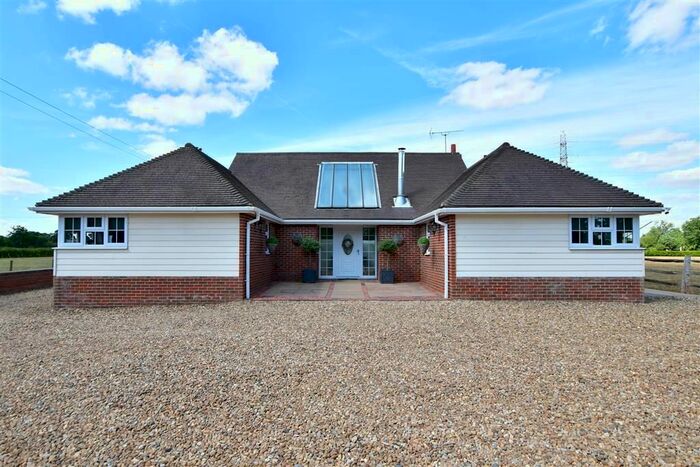 5 Bedroom Detached Bungalow For Sale In Green Lane, Marden, Kent, TN12