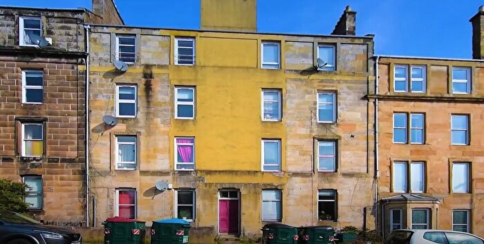 2 Bedroom Flat To Rent In Blackness Road, West End, Dundee, DD2