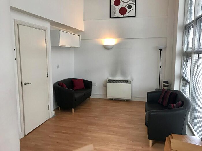 1 Bedroom Apartment To Rent In , Manchester City Centre, M1