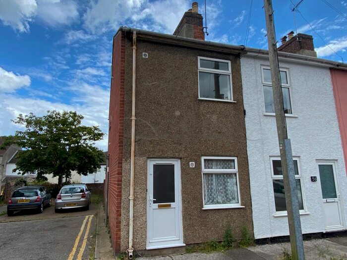 2 Bedroom End Of Terrace House To Rent In Reeve Street, Lowestoft, NR32