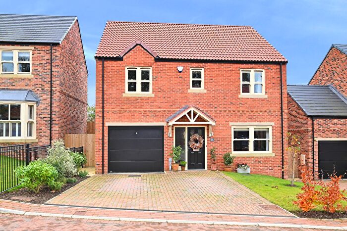 5 Bedroom Detached House For Sale In Hymas Court, Burton Leonard, Harrogate, HG3