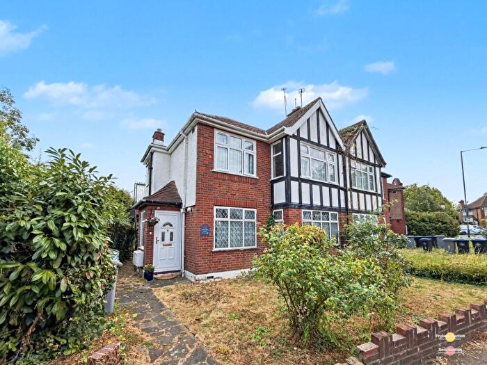 2 Bedroom Apartment For Sale In Windermere Court, Wembley, Middlesex, HA9