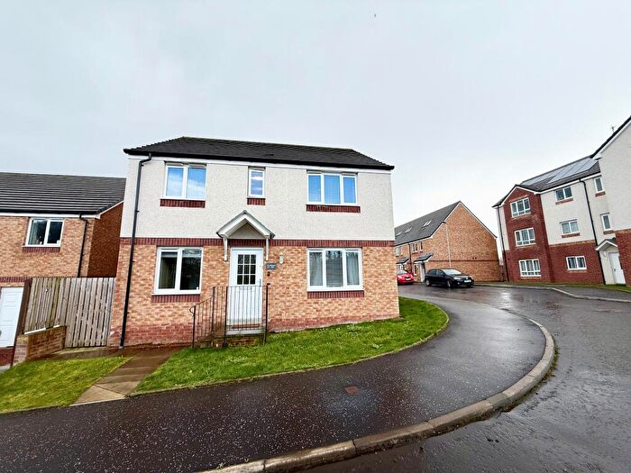 4 Bedroom House To Rent In Premium Gate, Glasgow, G43