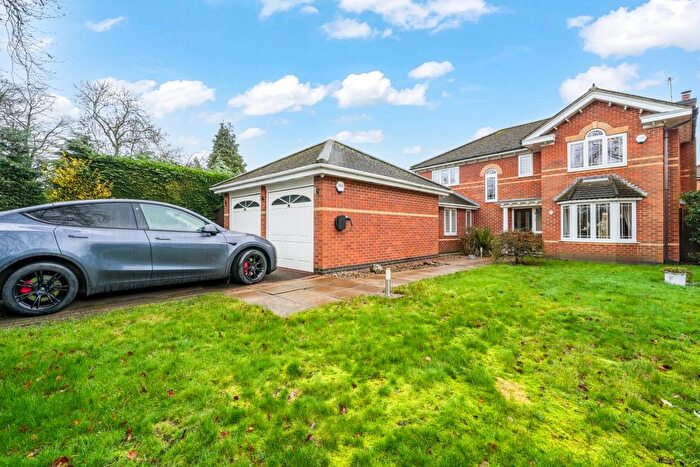 4 Bedroom Detached House For Sale In Saxondale Drive, Radcliffe-On-Trent, Nottingham, Nottinghamshire, NG12
