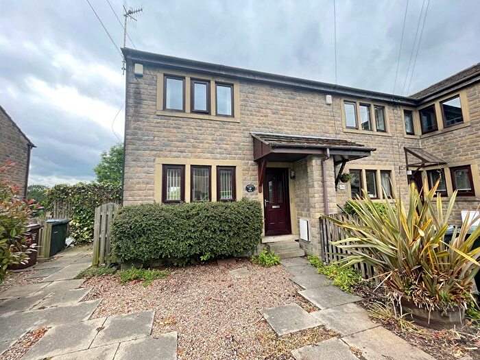 2 Bedroom Semi-Detached House To Rent In Cornwall Road, Bingley, West Yorkshire, Uk, BD16