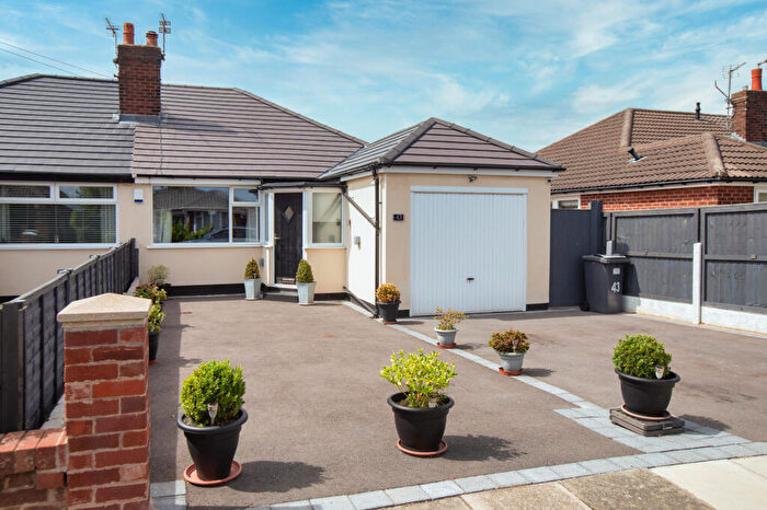 2 Bedroom Bungalow For Sale In Pinewood Avenue, Thornton-Cleveleys, Lancashire, FY5