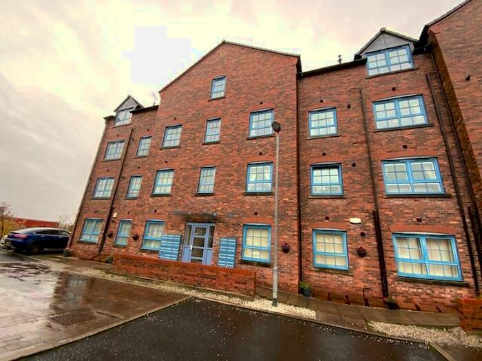2 Bedroom Apartment To Rent In Gladstone Mill, Warrington Street, Stalybridge, SK15
