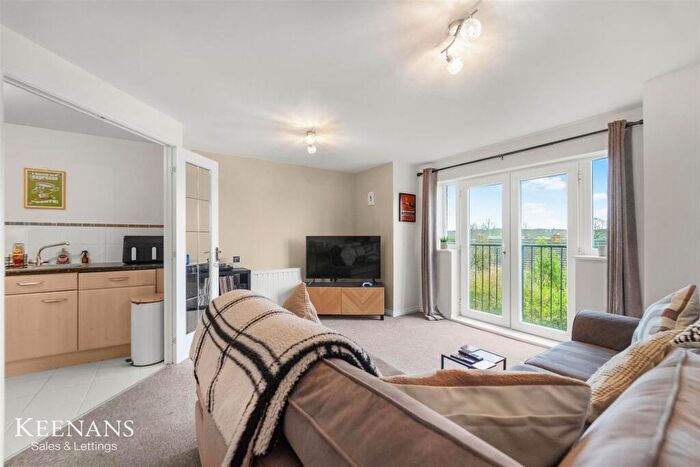 2 Bedroom Apartment For Sale In Oakwood Grove, Radcliffe, Manchester, M26