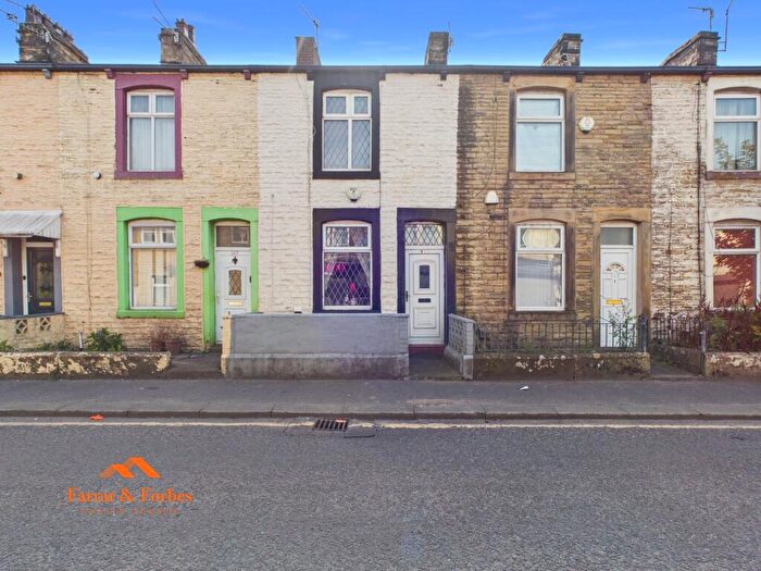 2 Bedroom Terraced House For Sale In Briercliffe Road, Burnley, BB10