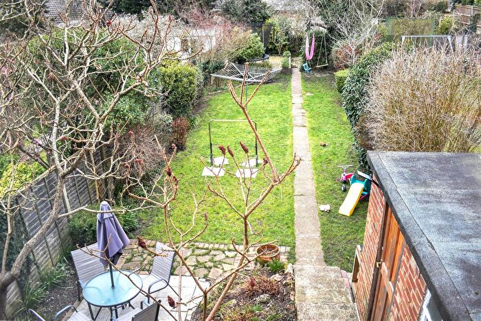 4 Bedroom Terraced House For Sale In Bramley Way, Ashtead, KT21