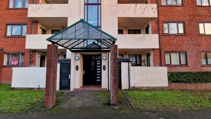 2 Bedroom Flat To Rent In Rosalind Court, Asgard Drive, Salford, M5