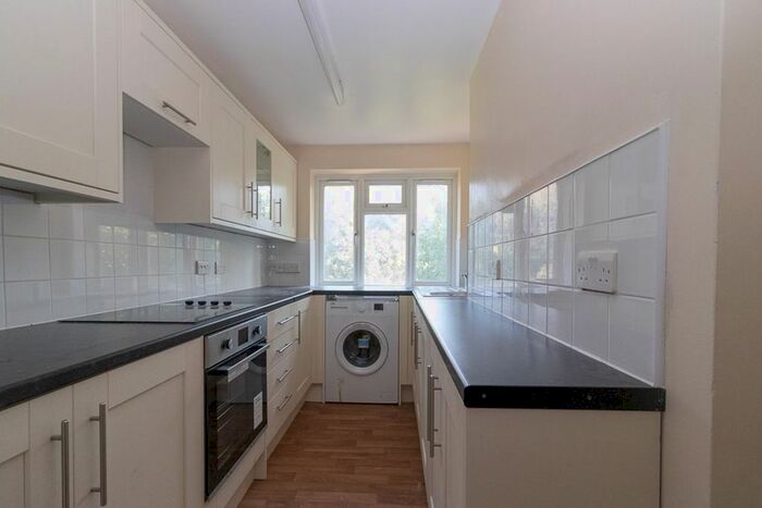2 Bedroom Maisonette To Rent In Albert Road, West Drayton, Middlesex UB7