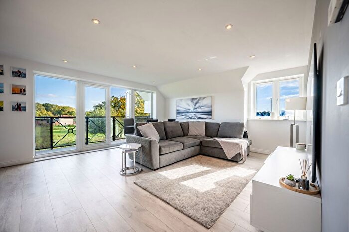 2 Bedroom Flat To Rent In Greenlands View, Broad Oak, Botley, Southampton, SO30