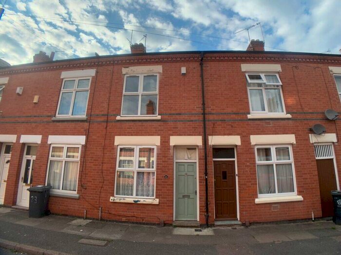 3 Bedroom Terraced House To Rent In Windermere Street, Leicester, LE2