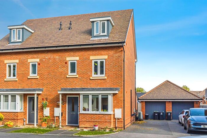 4 Bedroom Semi-Detached House For Sale In Hamfield Drive, Hassocks, BN6