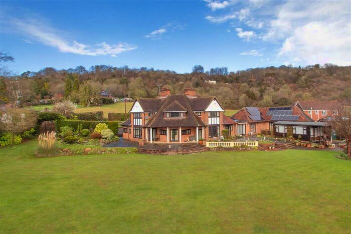 5 Bedroom Detached House For Sale In Wrotham, Sevenoaks, Kent, TN15