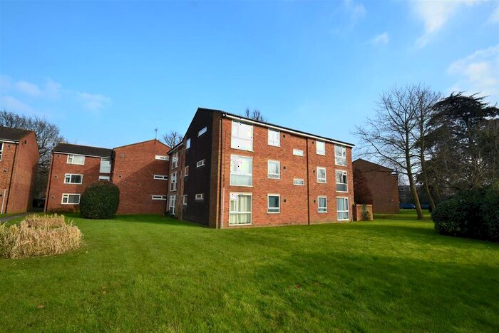 1 Bedroom Flat To Rent In Moor Park, Aurum Close, Horley, RH6