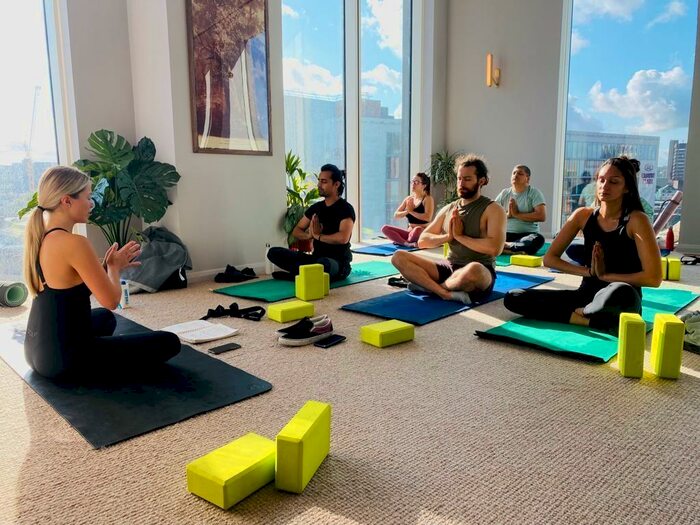 2 Bedroom Apartment To Rent In Angel Gardens, Manchester, M4