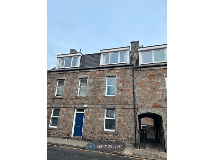 2 Bedroom Flat To Rent In Rose Street, Aberdeen, AB10