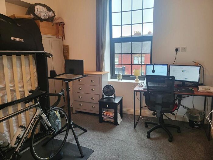 2 Bedroom Flat To Rent In Westgate Road, Newcastle Upon Tyne, NE4