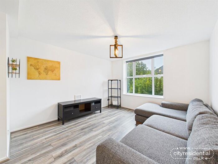 2 Bedroom Apartment For Sale In Acorn Court, Liverpool, L8