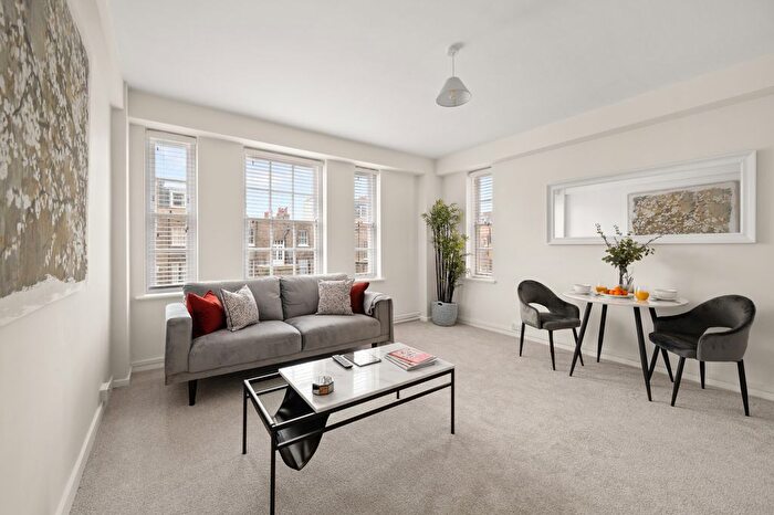 1 Bedroom Flat To Rent In Howard House, Dolphin Square, Chichester Street, London, SW1V