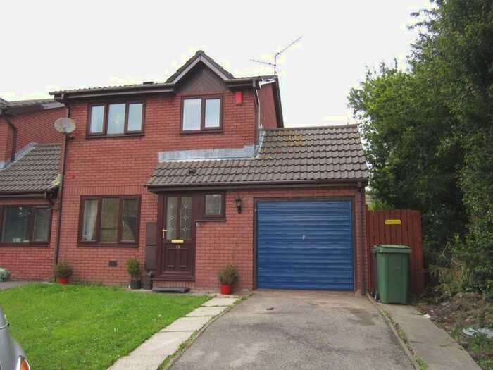3 Bedroom Semi-Detached House To Rent In Willowherb Close, St Mellons, Cardiff, South Glamorgan, CF3