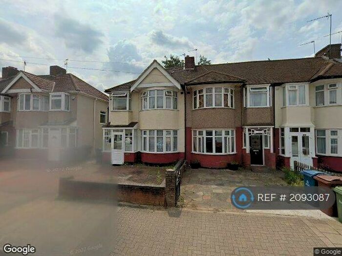 3 Bedroom Terraced House To Rent In Earlsmead, Harrow, HA2