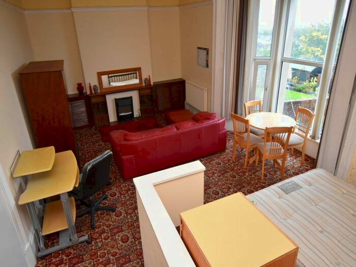 1 Bedroom Flat To Rent In Eaton Crescent, Uplands, Swansea, SA1