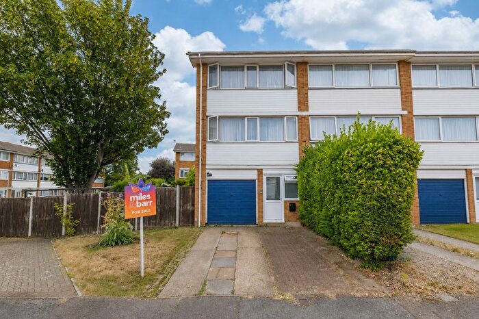 3 Bedroom End Of Terrace House For Sale In Kiln Close, Sittingbourne, Kent, ME10