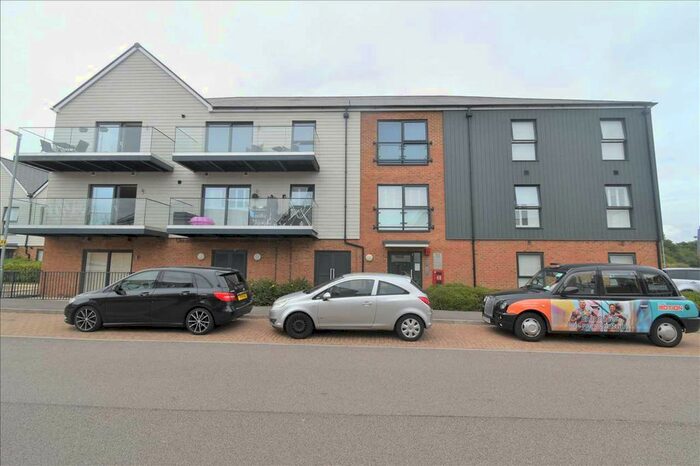 2 Bedroom Flat To Rent In Havelock Drive, Flat, Greenhithe, DA9