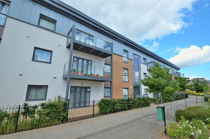 2 Bedroom Flat To Rent In Clovelly Court, Wintergreen Boulevard, West Drayton, UB7