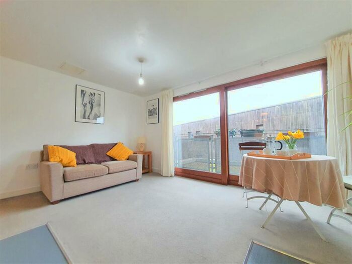 1 Bedroom Flat To Rent In Taunton Road, Brighton, BN2