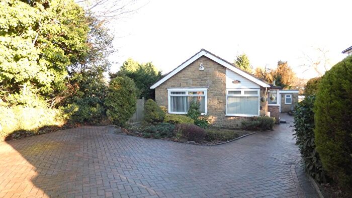 4 Bedroom Detached Bungalow For Sale In Scotland Lane, Leeds, West Yorkshire, LS18